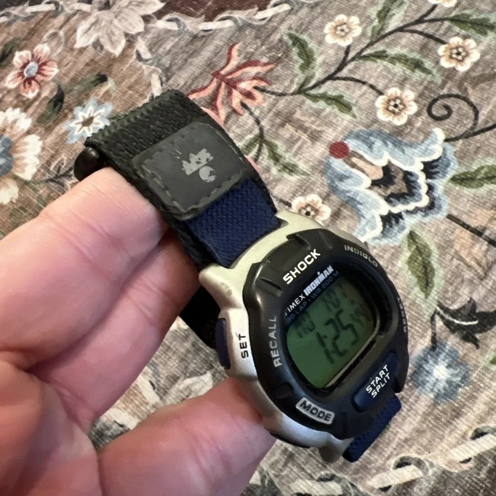 Timex Ironman Shock Indiglo WR200m Adjustable Nylon Hook & Loop Watch Band Works